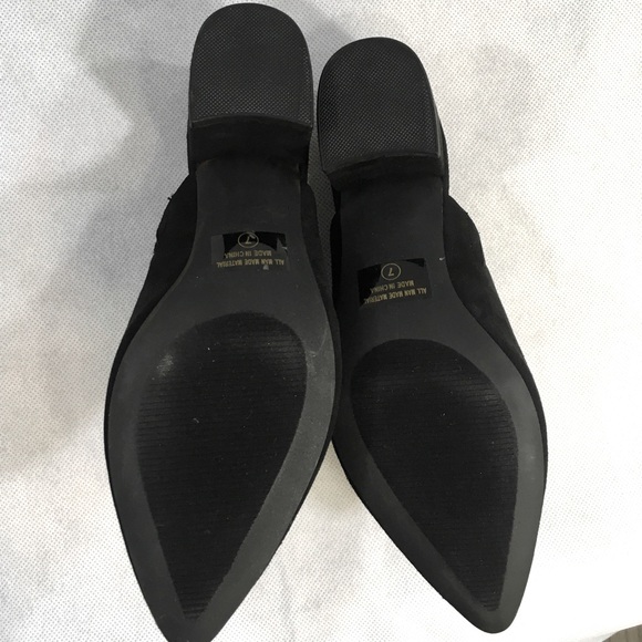 Black Charlotte Russe Heels - Picture 4 of 5